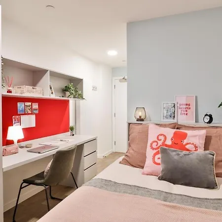 Ensuite Student In Apartment Bristol
