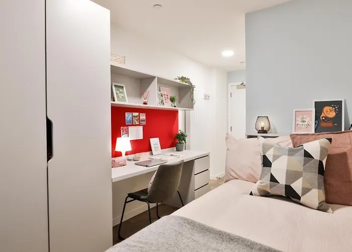 Ensuite Student In Appartement